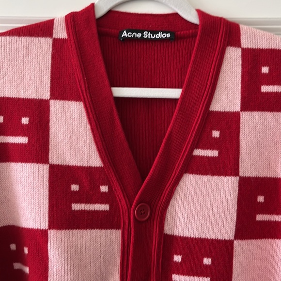 Katlaro Checked Logo-Intarsia Wool Cardigan - Picture 3 of 7